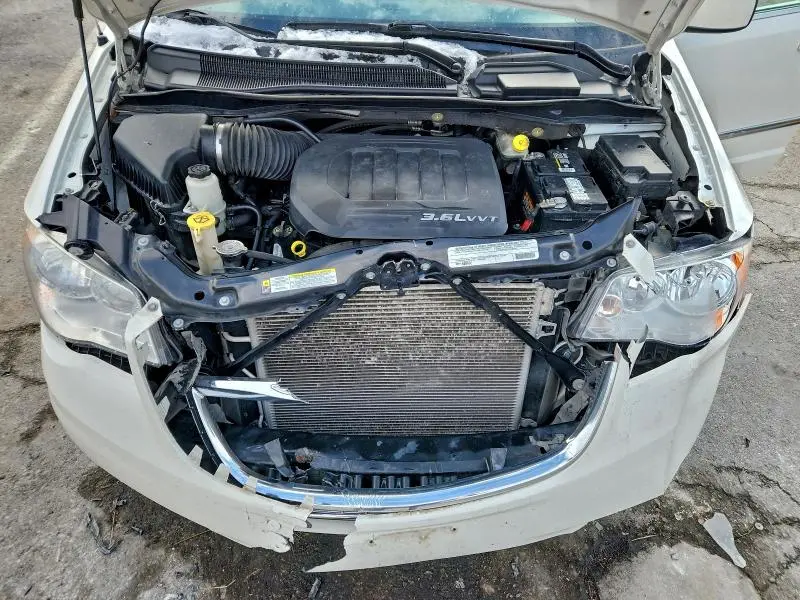 2012 CHRYSLER TOWN & COUNTRY TOURING  