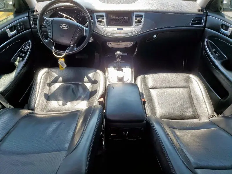 2012 HYUNDAI GENESIS 3.8L  