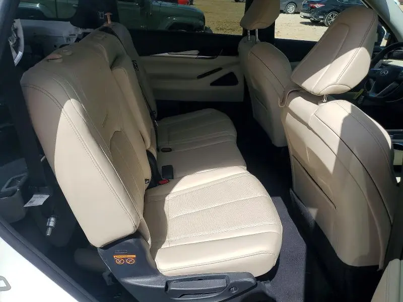 2023 INFINITI QX60 PURE  