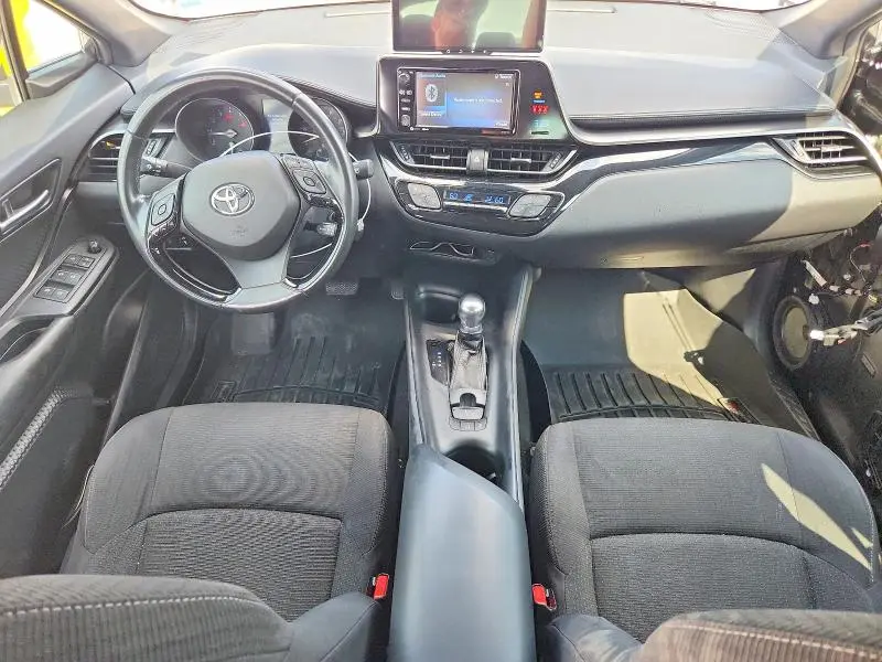 2018 TOYOTA C-HR   