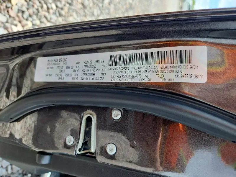 2015 RAM 2500 SLT  