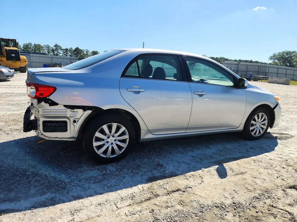 2013 TOYOTA COROLLA LE  
