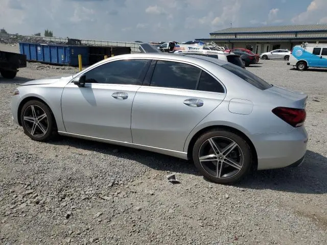 2022 MERCEDES-BENZ A 220  