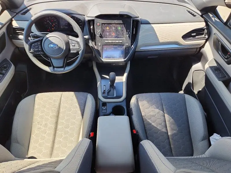 2025 SUBARU FORESTER   