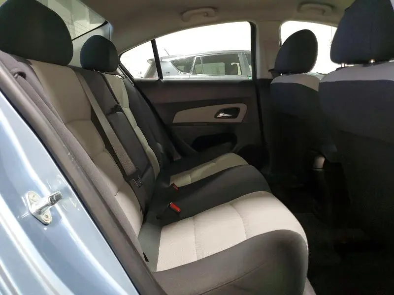 2012 CHEVROLET CRUZE LS  