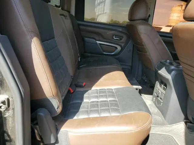 2017 NISSAN TITAN XD SL  