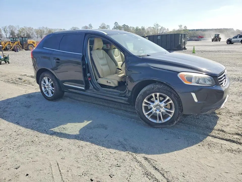 2014 VOLVO XC60 3.2  