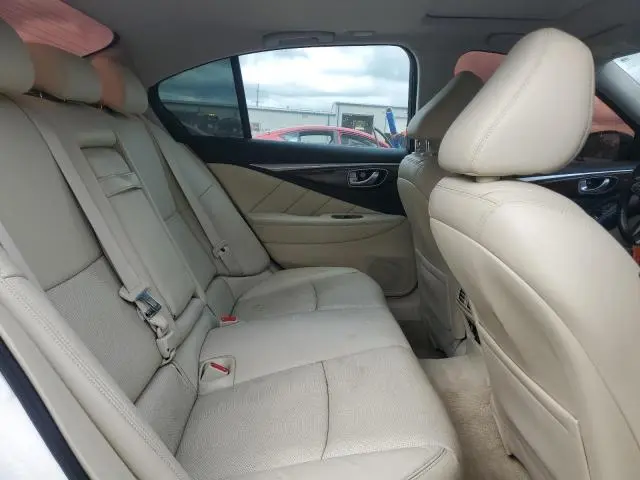 2015 INFINITI Q50 BASE