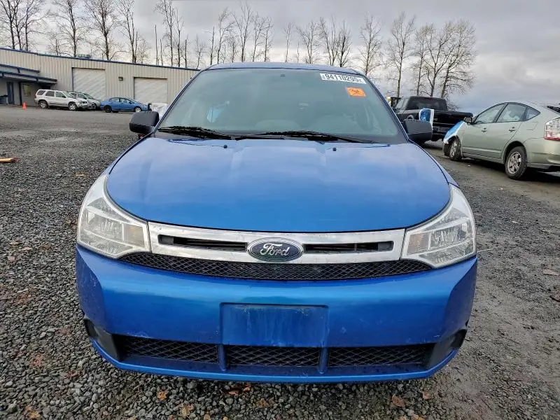 2010 FORD FOCUS SE  