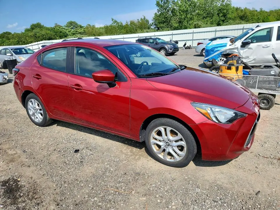2018 TOYOTA YARIS IA BASE  