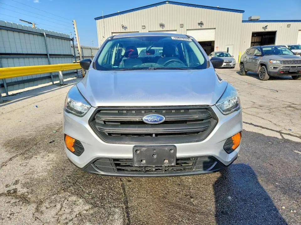 2017 FORD ESCAPE S  