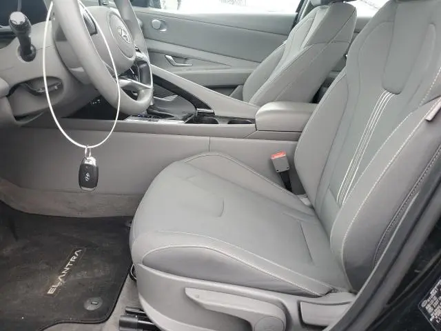 2023 HYUNDAI ELANTRA BLUE