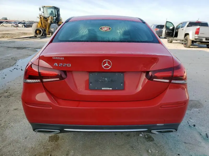 2020 MERCEDES-BENZ A 220  