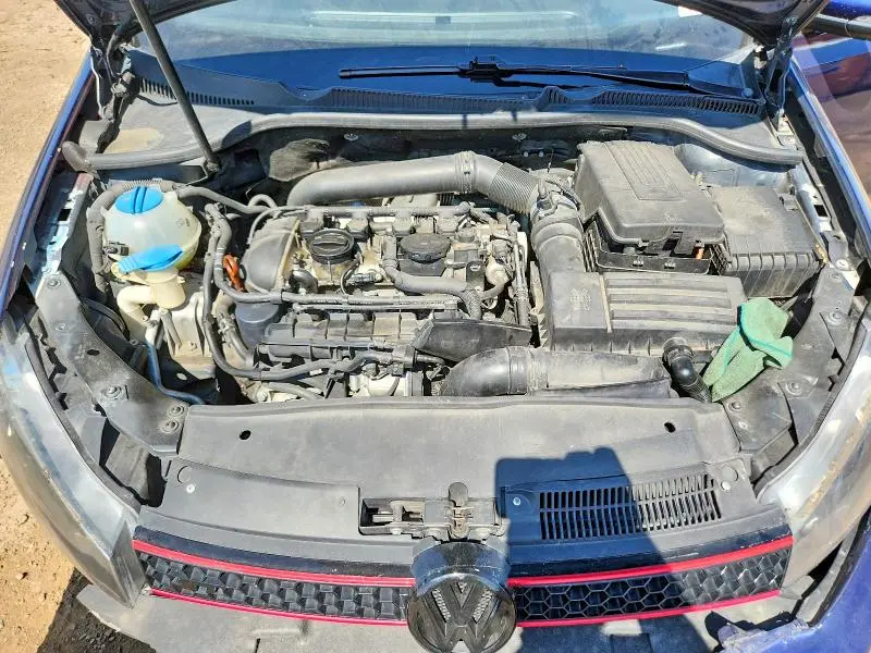 2012 VOLKSWAGEN GTI   