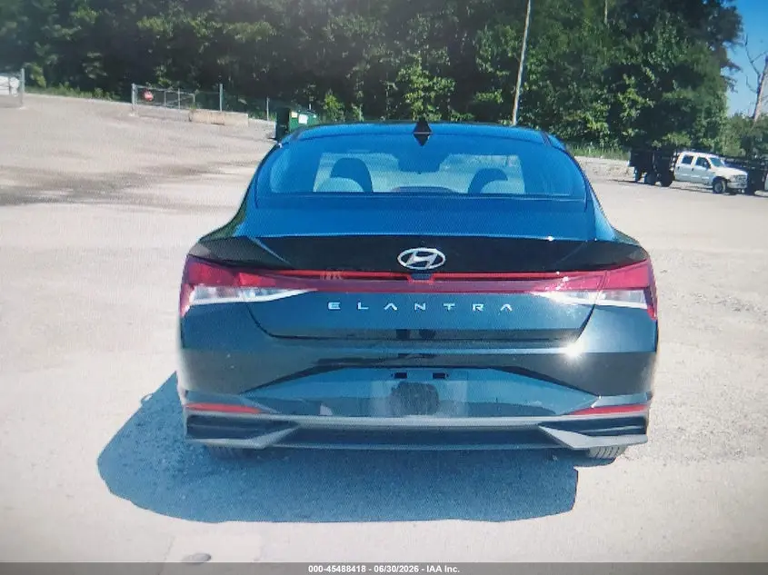 2021 HYUNDAI ELANTRA SE