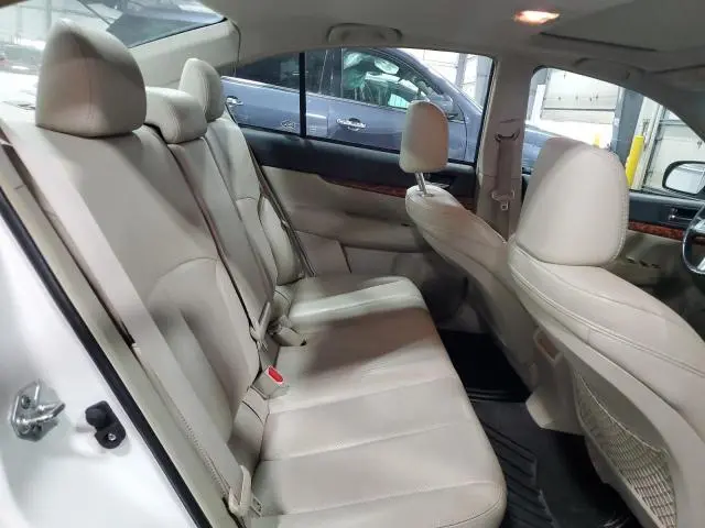 2011 SUBARU LEGACY 2.5I LIMITED  