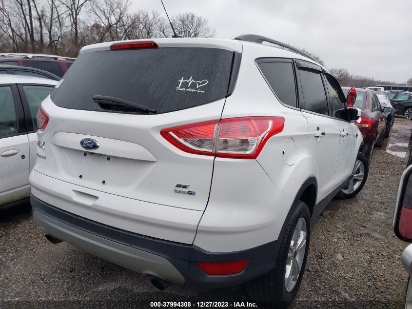 2015 FORD ESCAPE SE