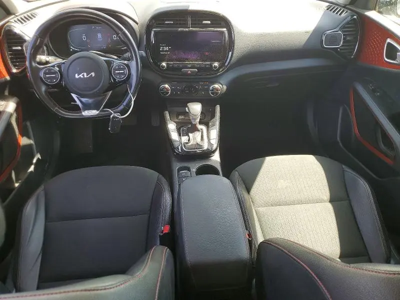 2023 KIA SOUL GT LINE  