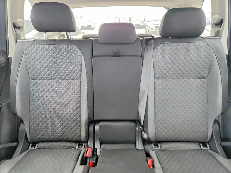 2019 VOLKSWAGEN TIGUAN S  
