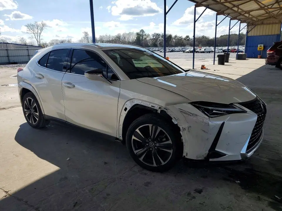 2022 LEXUS UX 200 BASE  
