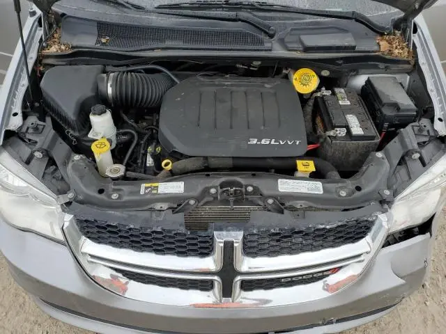 2017 DODGE GRAND CARAVAN SE  