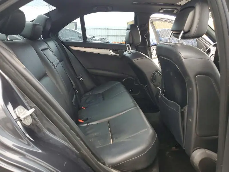 2013 MERCEDES-BENZ C 250  