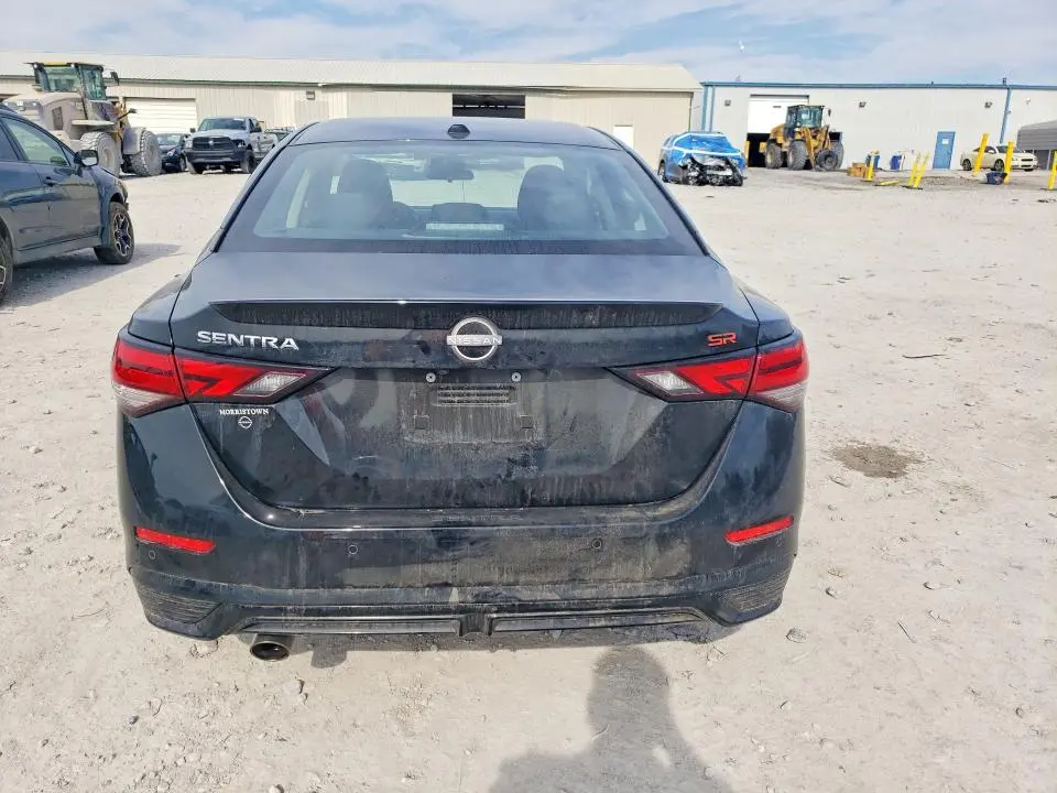 2024 NISSAN SENTRA SR  