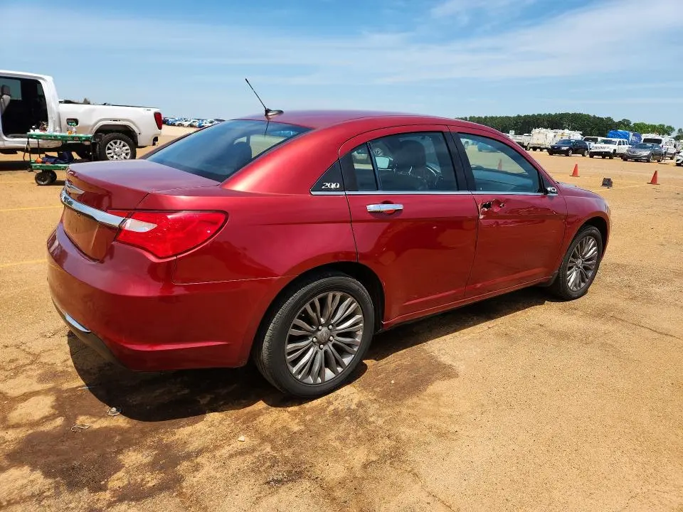 2011 CHRYSLER 200 LIMITED  