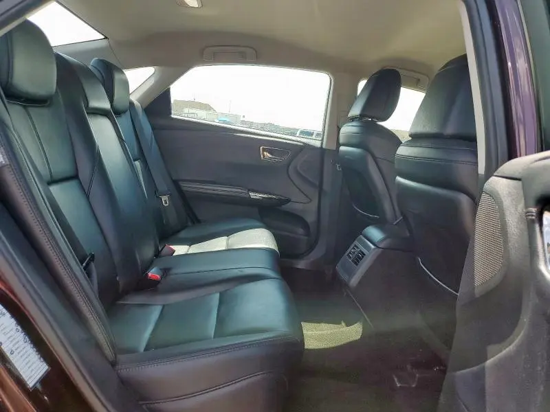 2016 TOYOTA AVALON XLE  