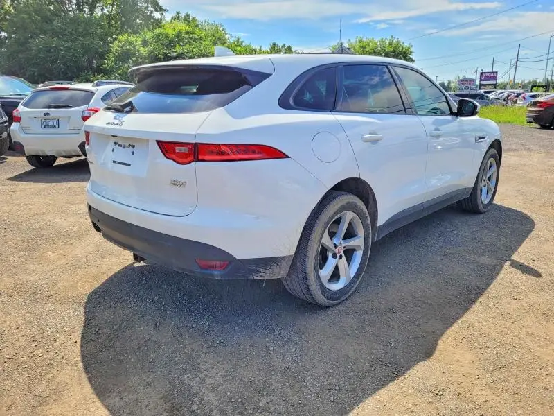 2017 JAGUAR F-PACE PREMIUM  