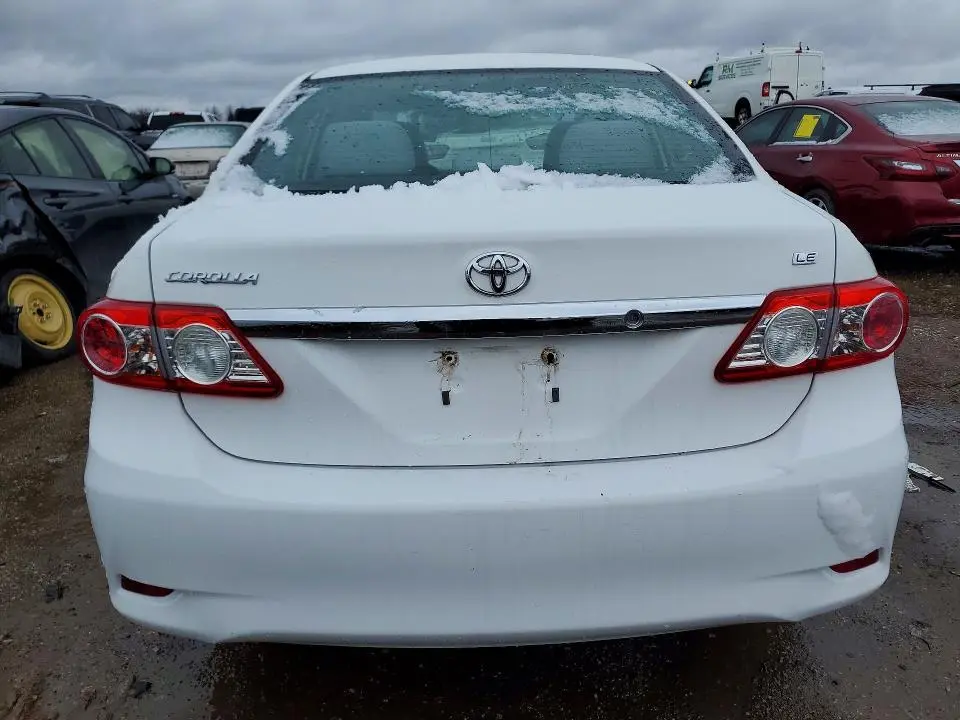 2013 TOYOTA COROLLA LE  