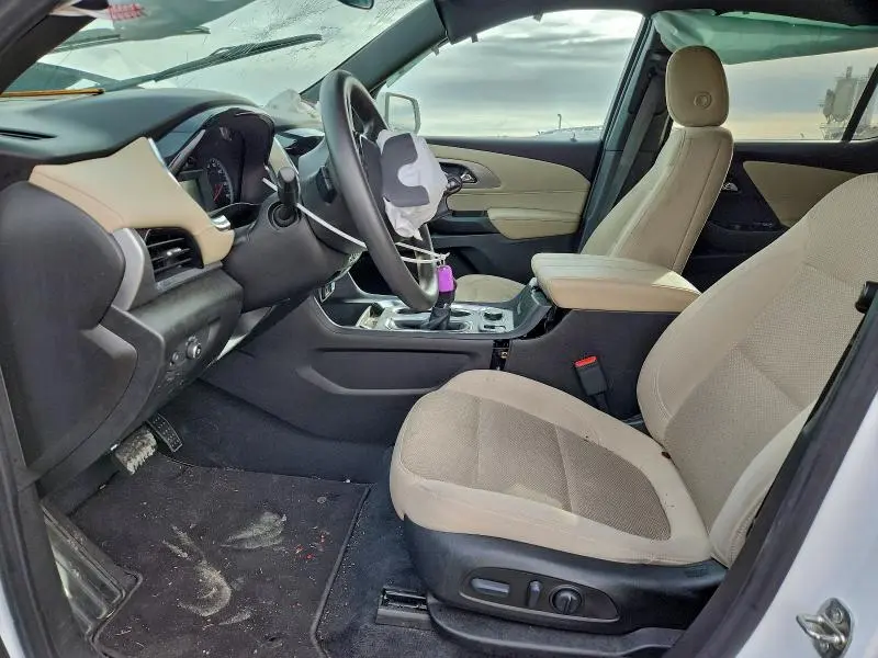 2022 CHEVROLET TRAVERSE LS  