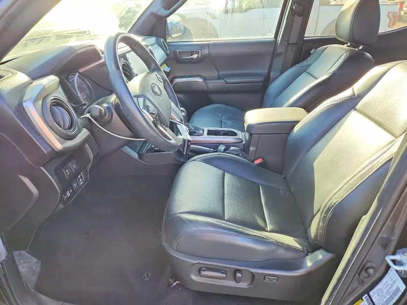 2022 TOYOTA TACOMA LIMITED  
