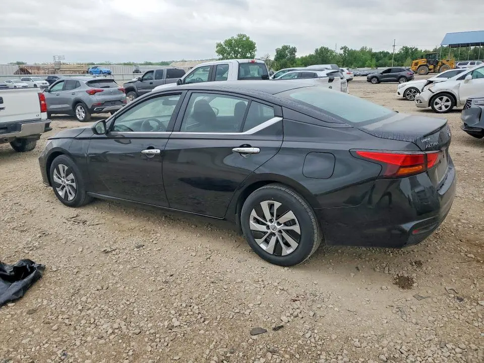 2024 NISSAN ALTIMA S  