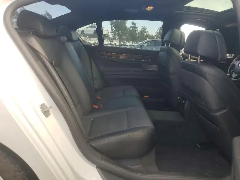 2014 BMW 750 LXI  