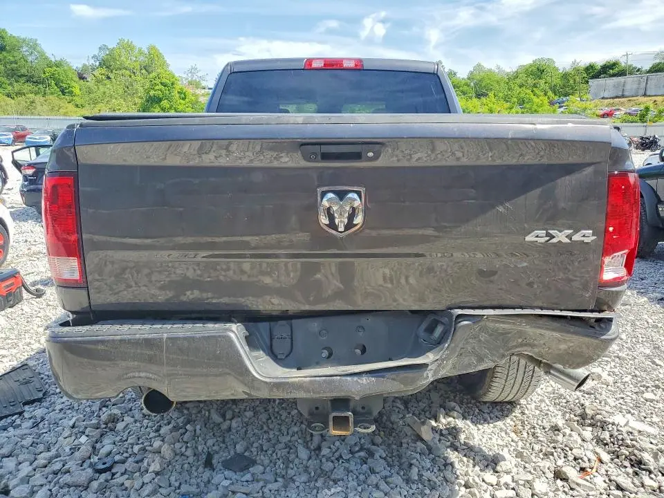 2018 RAM 1500 ST  