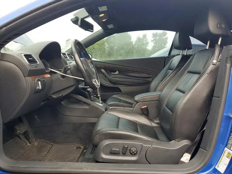 2012 VOLKSWAGEN EOS LUX  