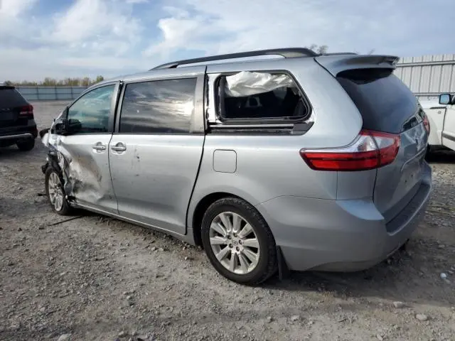 2015 TOYOTA SIENNA XLE