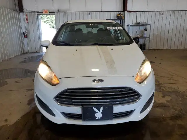 2017 FORD FIESTA SE  