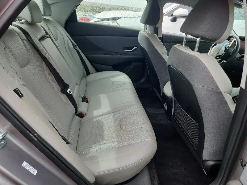 2024 HYUNDAI ELANTRA LIMITED  