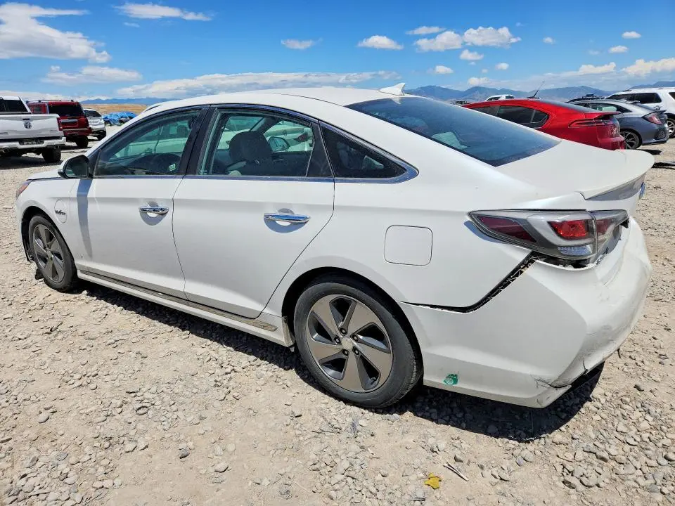 2016 HYUNDAI SONATA PLUG-IN HYBRID  