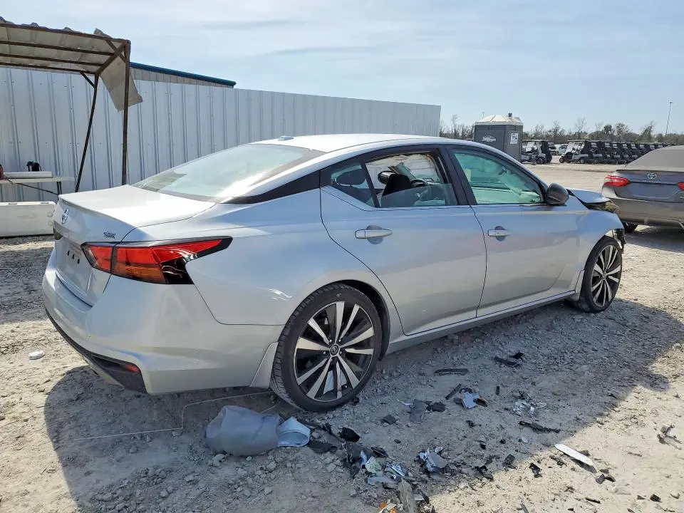 2019 NISSAN ALTIMA 2.5 SR  