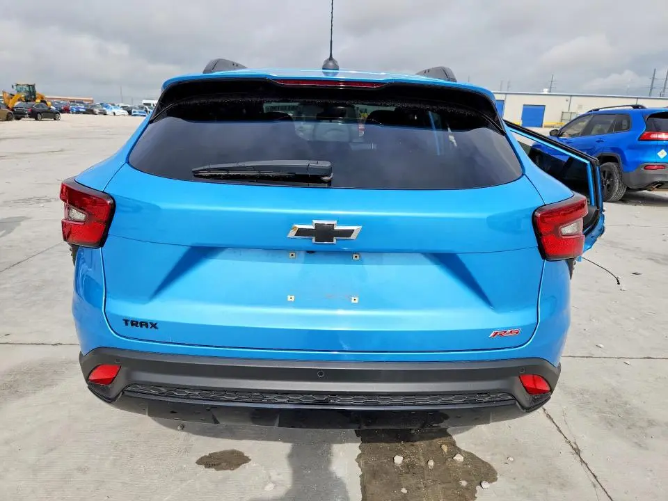 2025 CHEVROLET TRAX 2RS  