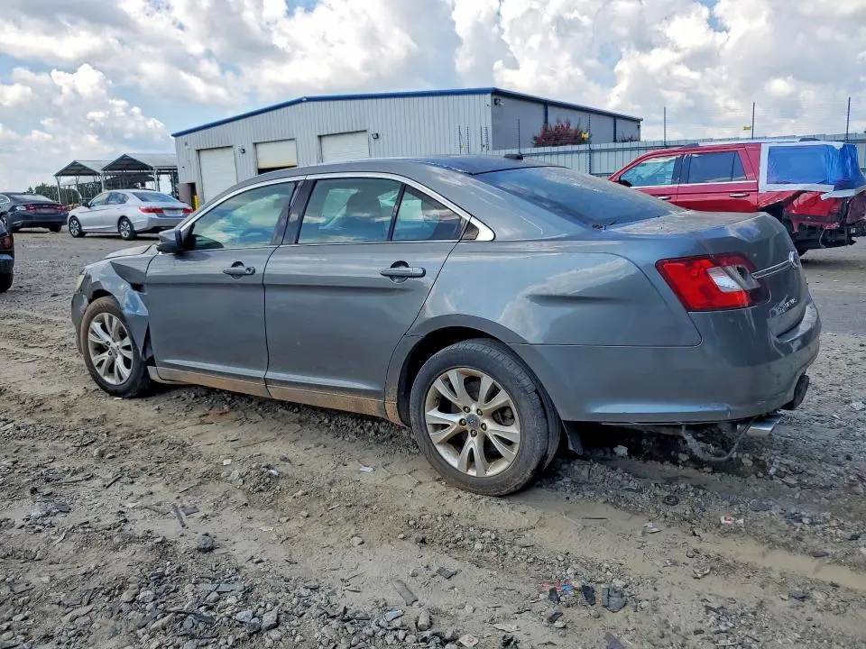 2011 FORD TAURUS SEL  