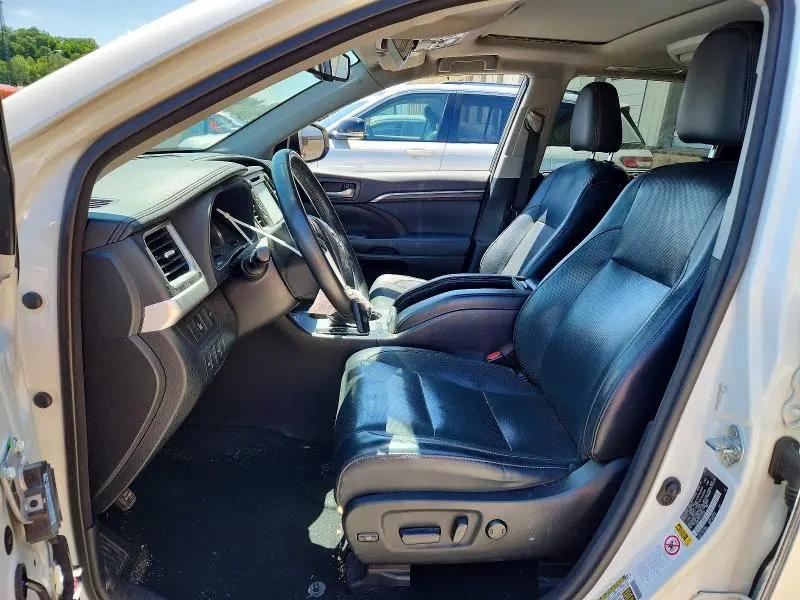 2015 TOYOTA HIGHLANDER LIMITED  