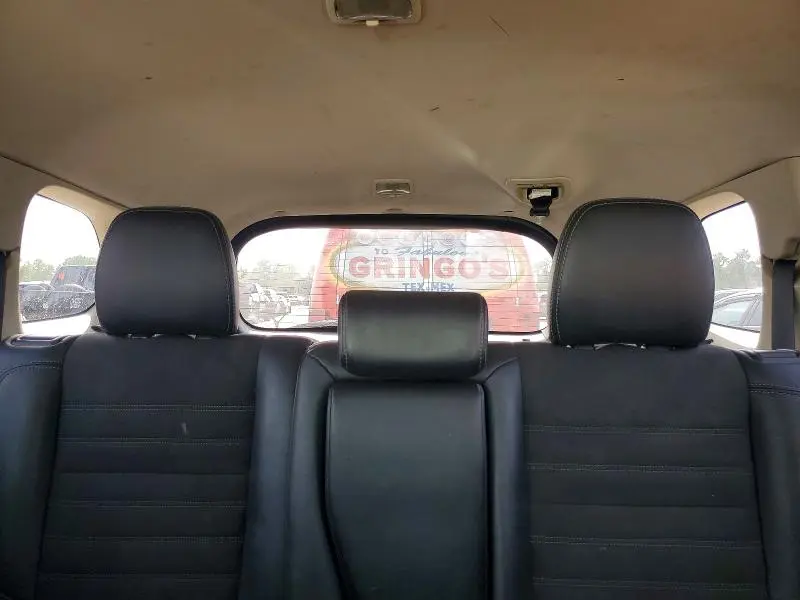 2019 MITSUBISHI OUTLANDER SE  