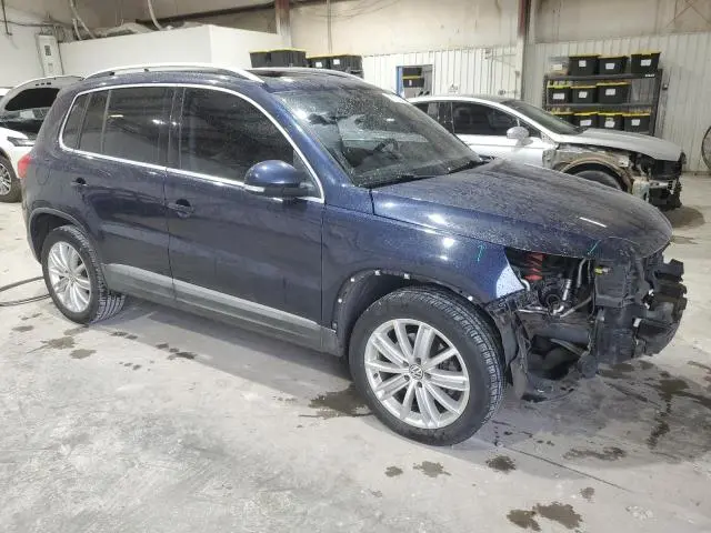 2013 VOLKSWAGEN TIGUAN S  