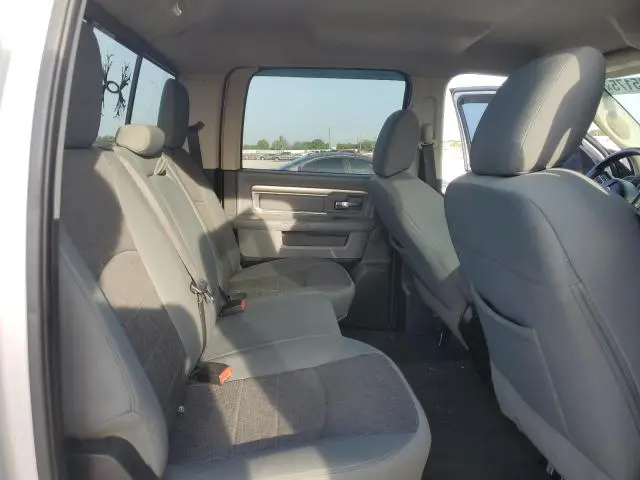 2015 RAM 1500 SLT  