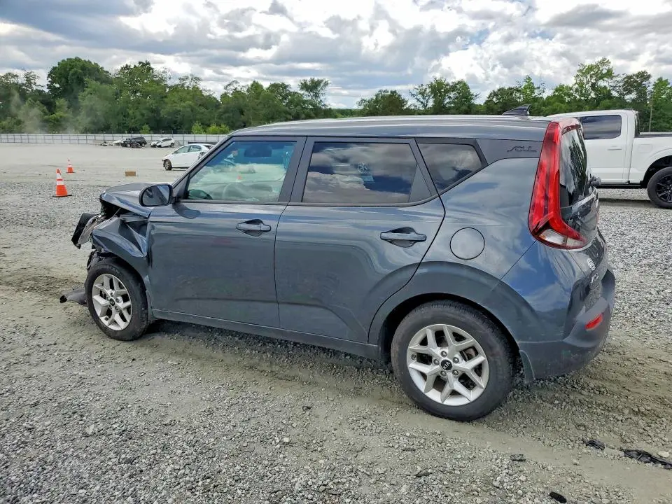 2021 KIA SOUL S  