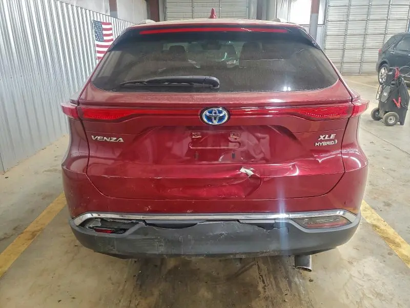 2021 TOYOTA VENZA LE  